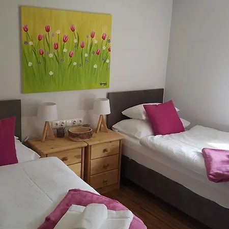 Grillstube アパート